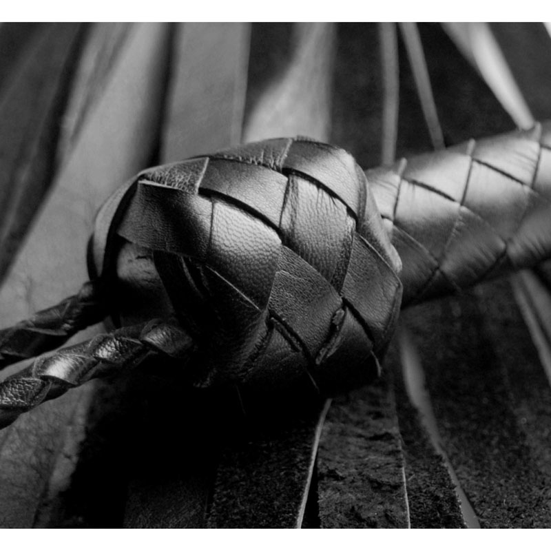 Strict Leather Premium Soft Leather Flogger - Image 3